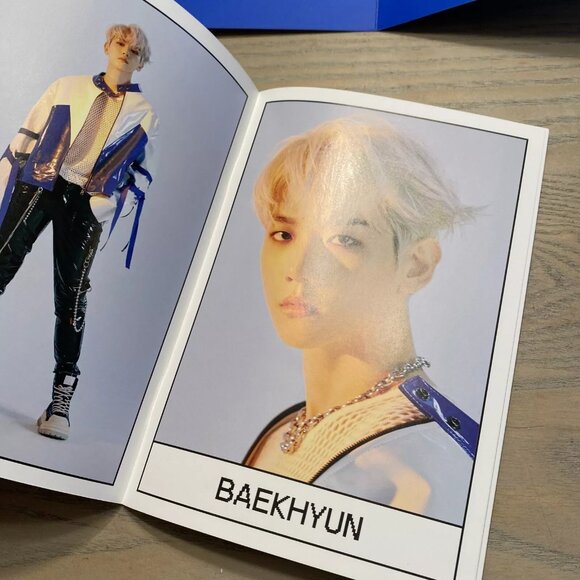 NEW SuperM The 1st Album 'Super One' [Unit B Version - LUCAS & BAEHKYUN & MARK] - Picture 13 of 15